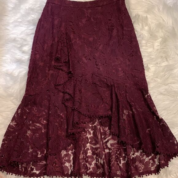 DO+BE TWO PIECE SMALL LACE SKIRT/TOP SET in purple - Picture 3 of 14
